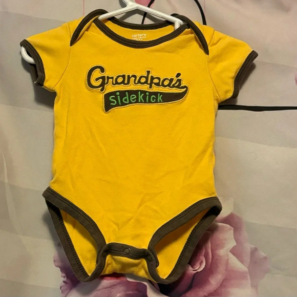 bundle from Carter’s size 6 months - Picture 5 of 10